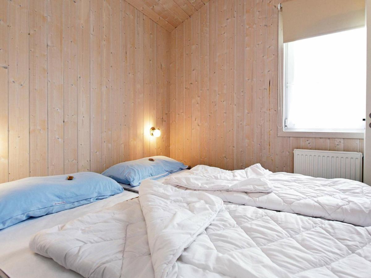 12 Person Holiday Home In Otterndorf Room photo